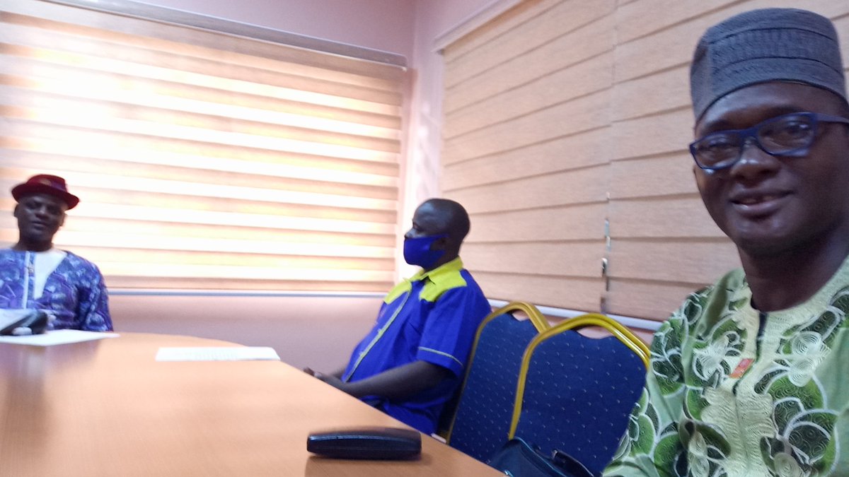 AkeemGbada's tweet photo. 11/09/2020: I attended the District 9110 Nigeria Community Service Committee as a member at the Rotary Centre which doubles as Rotary Africa Regional Office located at Ikeja, Lagos, Nigeria
Am MAD (Making A Difference)
#RotaryOpensOpportunities #serviceaboveself #hrmaag #d9110 https://t.co/z86vW8LJno
