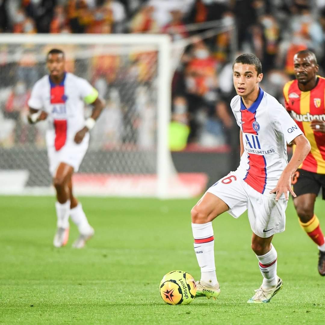 Etiqueta Ruizatil Al Twitter