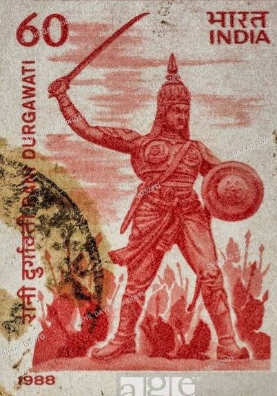 In 1983, Madhya Pradesh Govt renamed the University of Jabalpur as Rani Durgavati Vishwavidyalaya in her memory. Govt of India paid its tribute to the valiant Queen by issuing a postal-stamp commemorating her martyrdom, on 24th June 1988.(Pic 2: Museum)