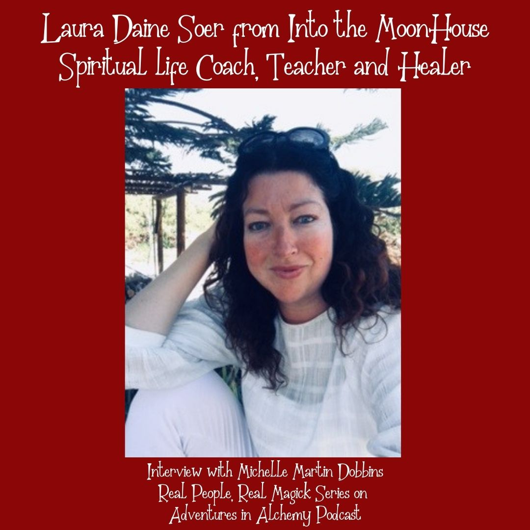 I'm so excited to share my interview with Laura Diane Soer.  She is a moon manifesting marvel!! Laura has great tips for you to get started and to make the most of working with the moon.

dailyalchemy.com/episode-210-re…