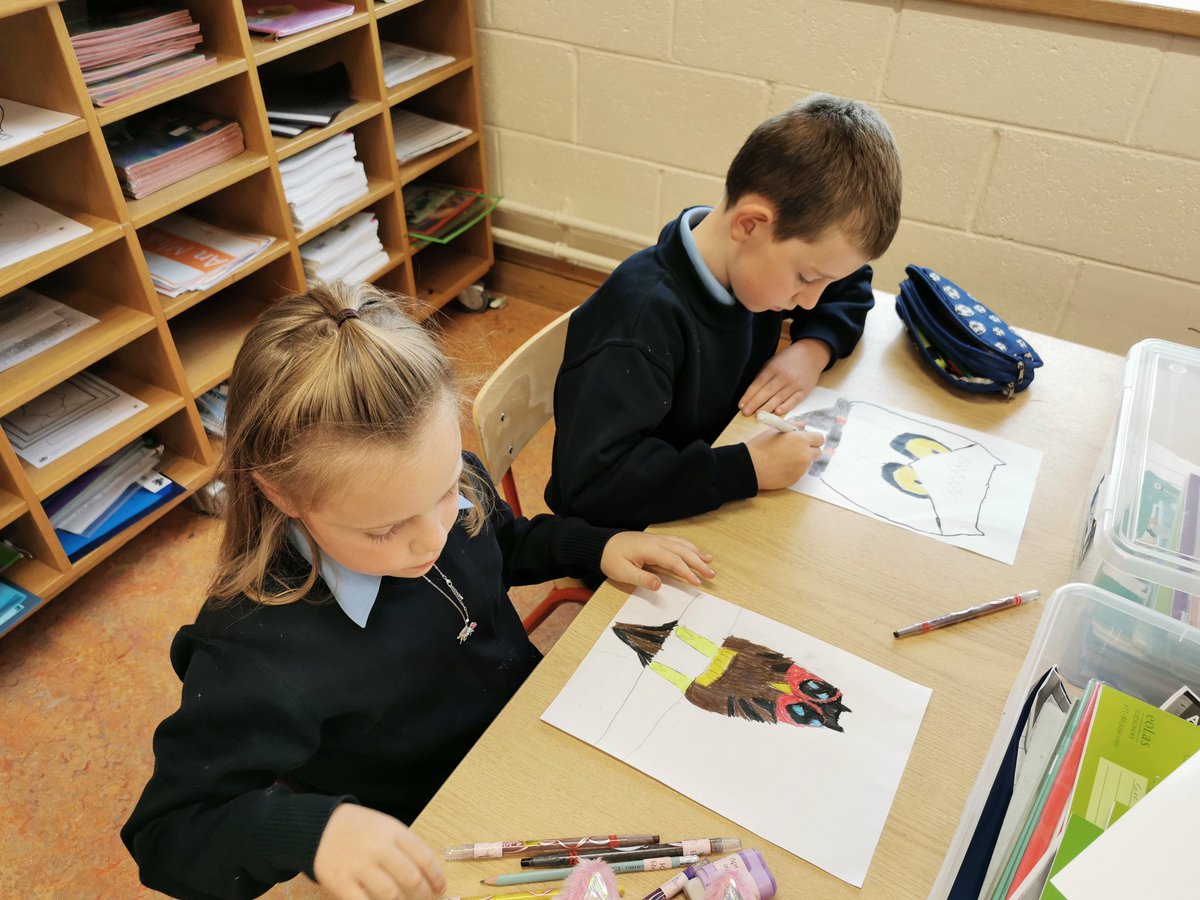 MsKane1stclass's tweet photo. Owl drawings @ArtforKidsHub https://t.co/Mi1HctODgQ