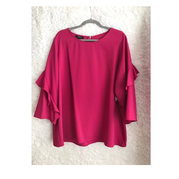 NanikiPosher's tweet photo. So good I had to share! Check out all the items I'm loving on @Poshmarkapp #poshmark #fashion #style #shopmycloset #bongo #pandora #alfani: https://t.co/H0khj6sz8b https://t.co/SFNPMHLUpX
