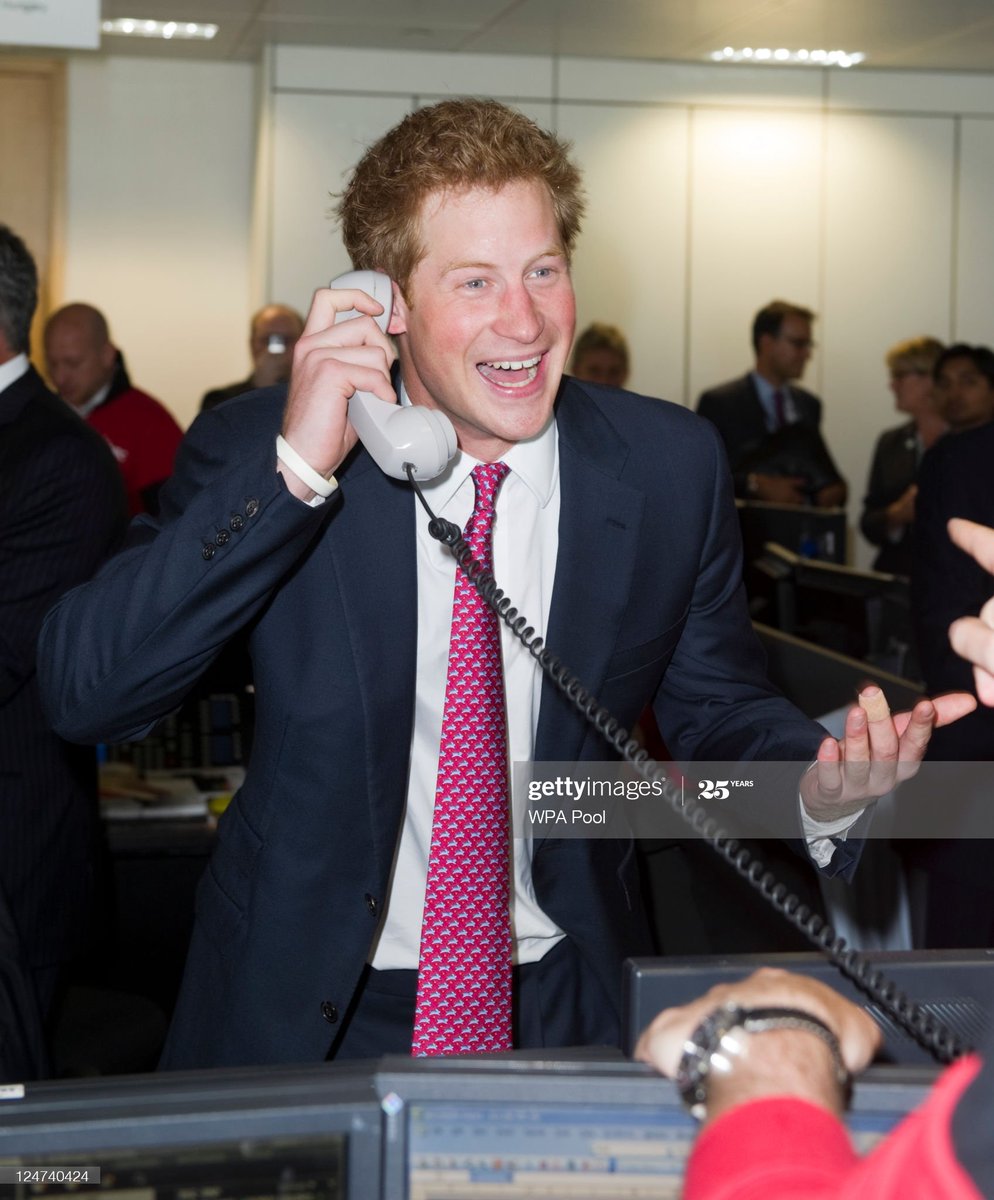 The Duke of Sussex was there the same day, along with Eva Longoria. Sadly no pics of Harry with his aunt & cousins - maybe they were working different shifts on the trading floor!He was representing his charity Sentembale.