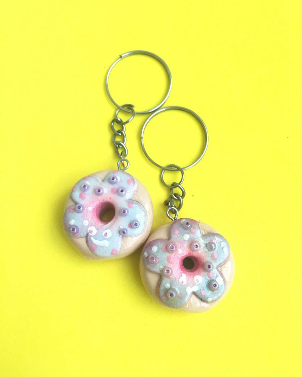 BonnyCreative's tweet photo. #Kawaii Donut💞💫
https://t.co/UIEBzwoS1K
#polimerkil #PolymerClay https://t.co/mhgeIf7FWD