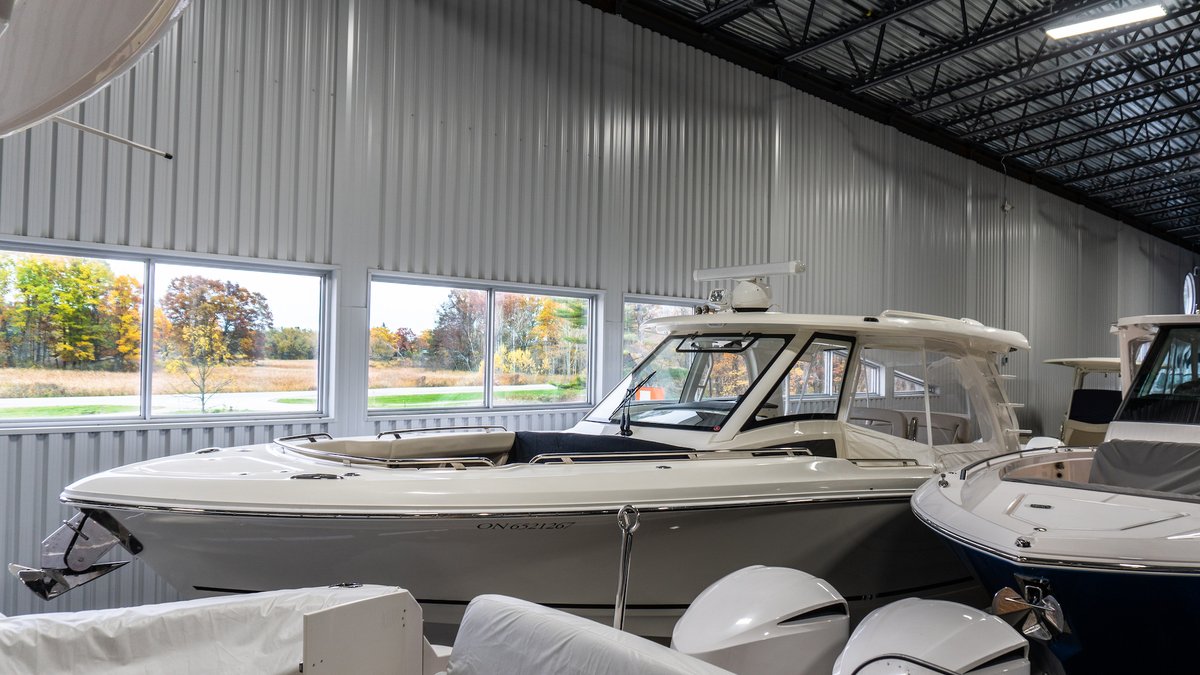 park_stor's tweet photo. Looking for inside, heated storage in the #1000Islands? Check out our options at https://t.co/6n73KcNXOj #beyondstorage https://t.co/A1kR9lDNDj