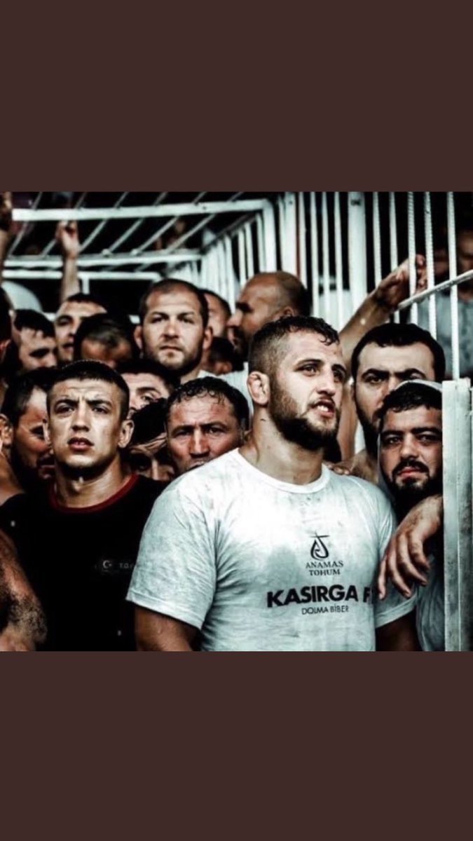 ImreEi's tweet photo. #hakkiseniunutmayacagiz #hakkıyanlızdeğildir #HakkıYalnızDegildir #hakkıicinadelet https://t.co/6fSdCt2XEs