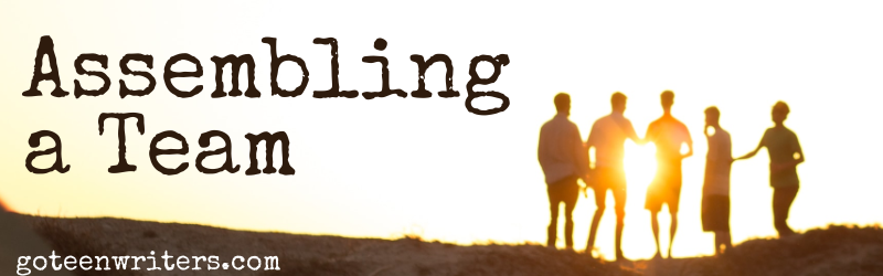 Does your protagonist need a crew to help them reach their goal? Today <a href="/ShanDitty/">Shannon Dittemore (updates only)</a>'s talking about what makes a great team. Weigh in! goteenwriters.com/2020/09/11/ass…