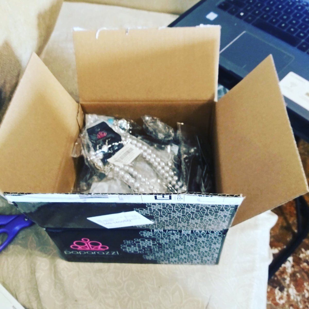 Beauty_Fanatics's tweet photo. When you get a Paparazzi shipment in...WooHoo!!!
#paparazzilife #paparazziaddict https://t.co/oUlgCgj4CK