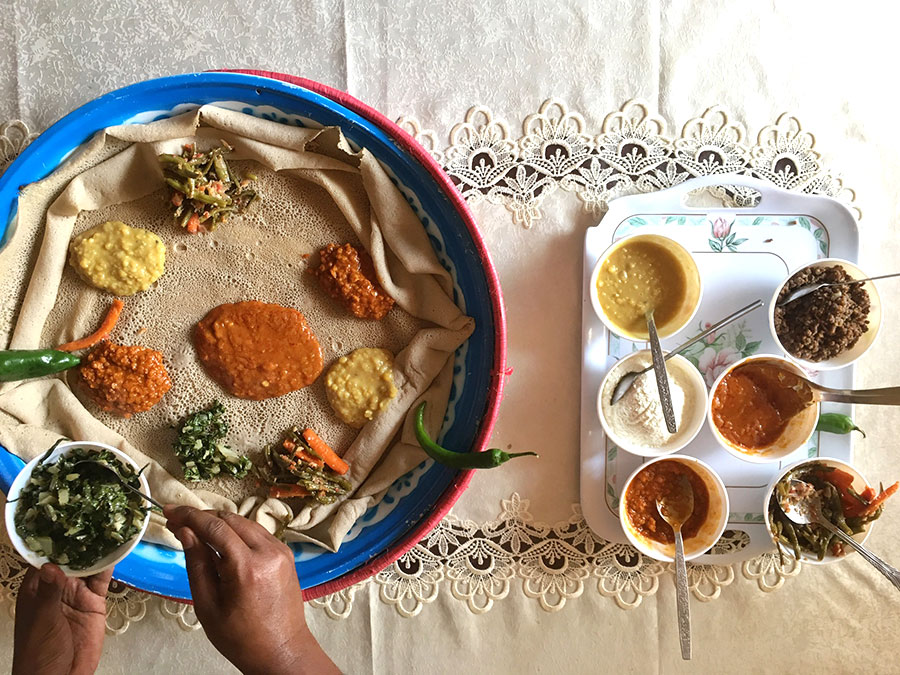 GlobalLivingMag's tweet photo. Learn to cook recipes from around the world from the safety of your own kitchen with private virtual cooking classes with @TravelingSpoon. 

https://t.co/8Rlt7ZLcuS https://t.co/it0JZJiXZD