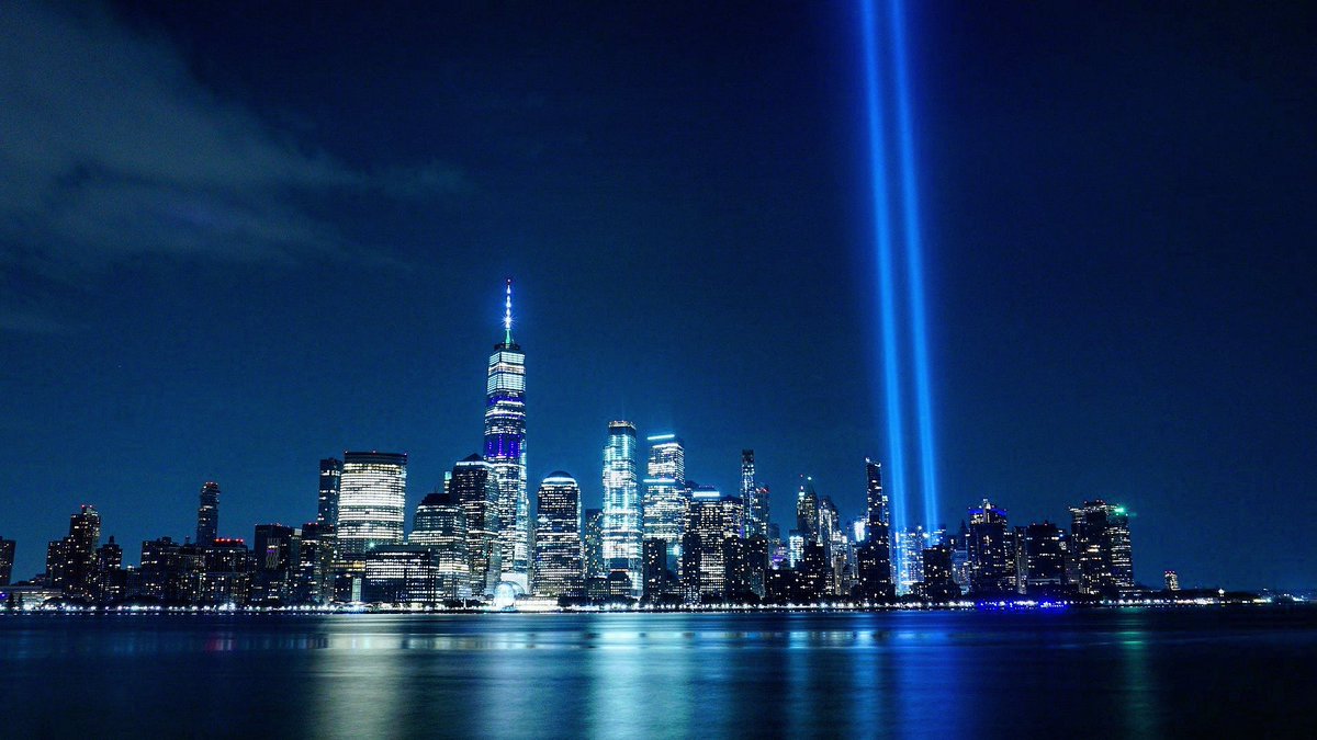 JeffGordonWeb's tweet photo. #NeverForget911 https://t.co/UjYzfmaJdM
