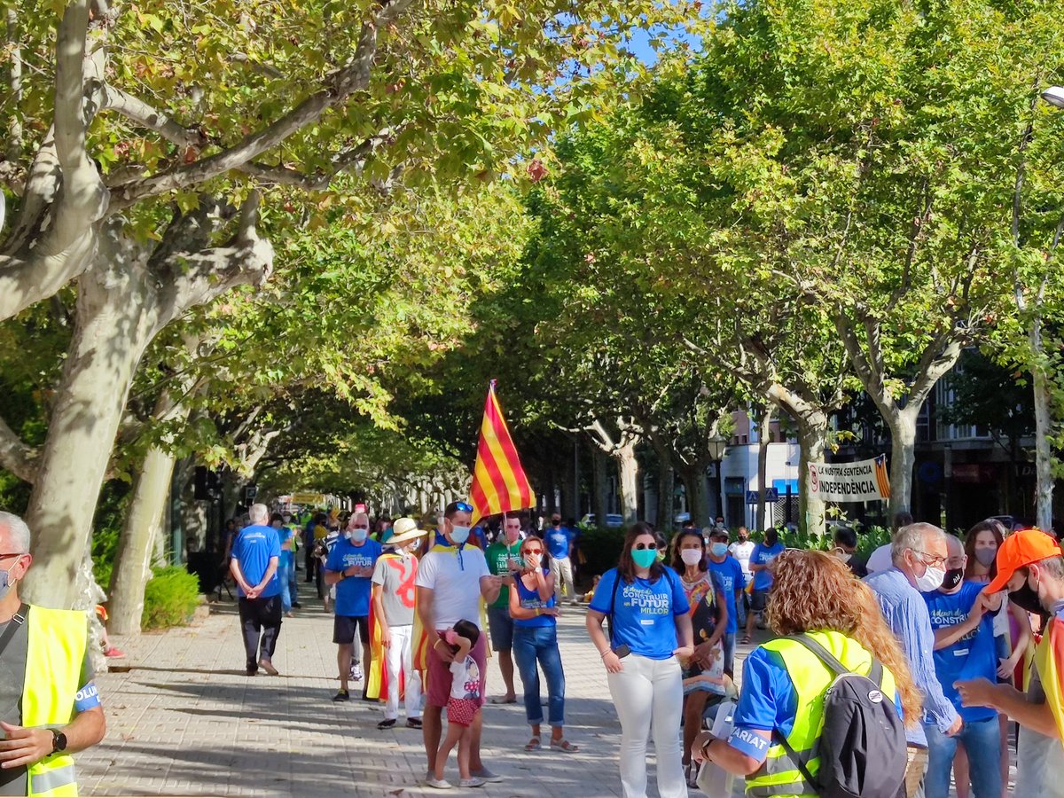 igdxindp's tweet photo. Gràcies a tots els que el fet possible aquesta Diada a Igualada sense ningú de vosaltres hagués estat possible.
@igdxindp @CdrIGD @El_Foment @LaIntersindical @ANCAnoia @sumate_asoc Gent Gran, @ConsellxRep, Voluntaris https://t.co/8ybvjf5YLO