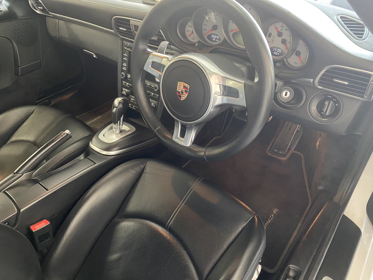 Nineexcellence's tweet photo. Great value and spec 997.2 Carrera S PDK for sale at £33,995. Comes with 19 inch Turbo alloys, PASM, PSE, Sports Chrono plus, paddle shift...

https://t.co/HZ0WpbHbLy https://t.co/HlLgFFYj4w