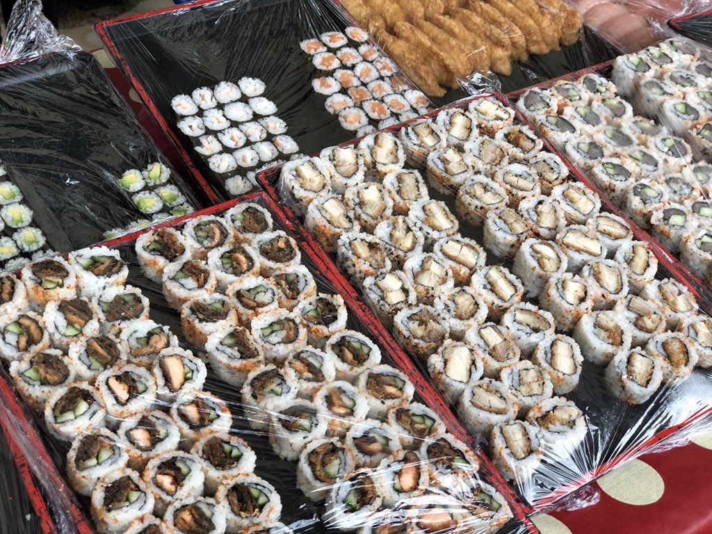 partridgesfoods's tweet photo. Our Fine Food Market on @DOYSQ’s Green returns tomorrow. Join us and our lovely traders from 10am-4pm for a fine start to the weekend. https://t.co/R4uzF4bslS