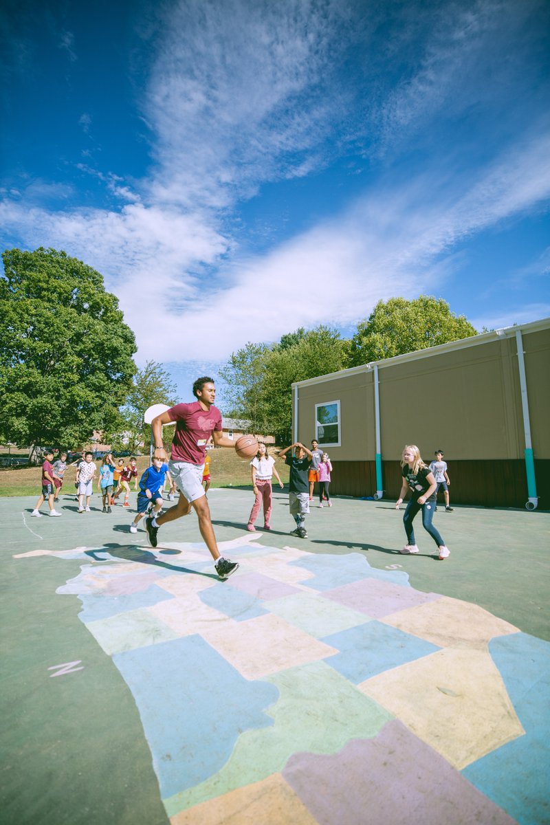 We're 𝐿𝑒𝒶𝒹𝑒𝓇𝓈

#StillHokies 

hokiesports.com/StillHokies