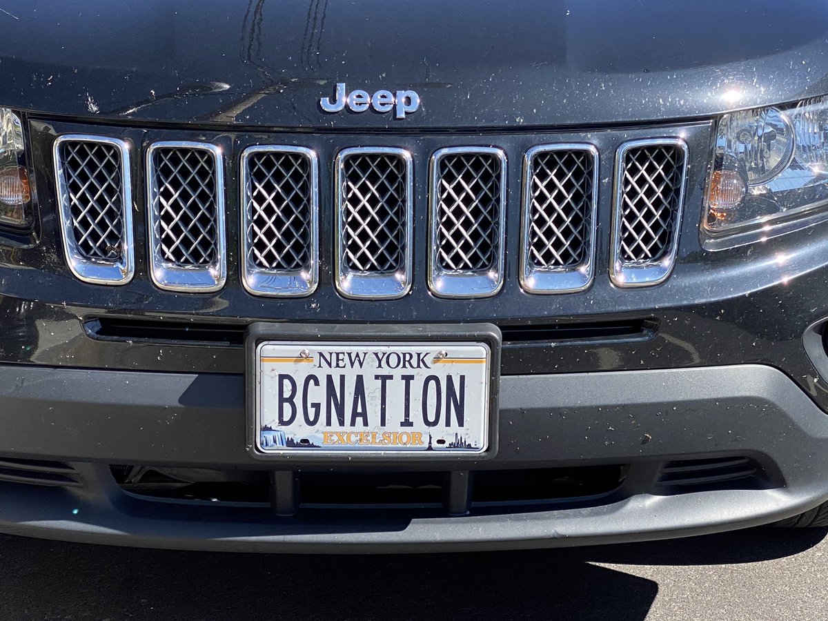 rycarey's tweet photo. Hey @bgtennisnation I just spotted this parked car and thought I should share.  👀 https://t.co/Syz6FjdvDt