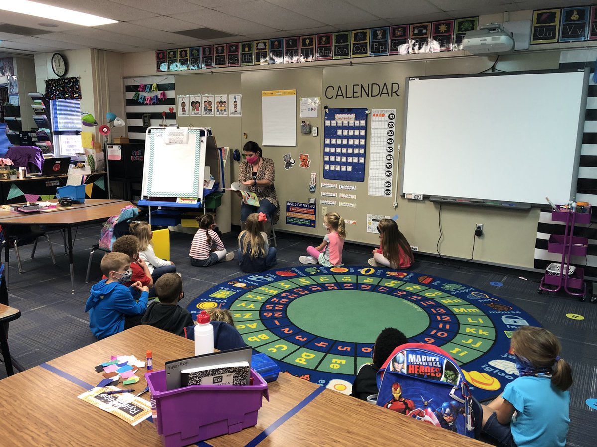 MrsBakerPVE's tweet photo. We had a special reader today. @Smith6thGrade talked to us about being a good friend. https://t.co/M8G4KDtNtG
