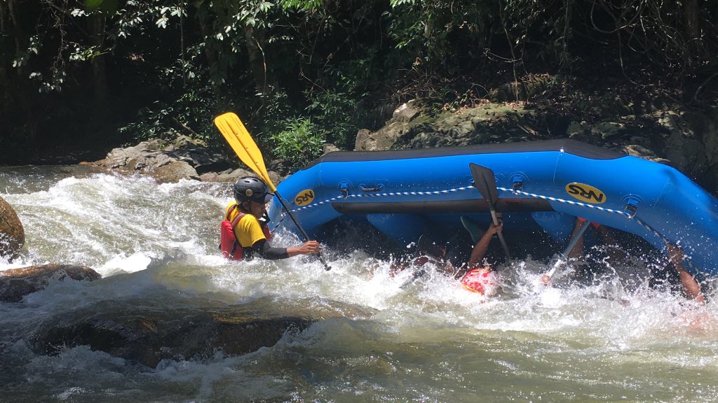 RaftingMg's tweet photo. Untuk white water rafting sg slim
#sg.slim
#sg.selangor
#sg.sungkai
Untuk sape nak join rafting boleh wassap no 0193968594

#raftingsgslim RM 180 perpax
#raftingsgselangor RM 180 perpax
#raftingsgsungkai RM 150 perpax https://t.co/xnBpkJu66F