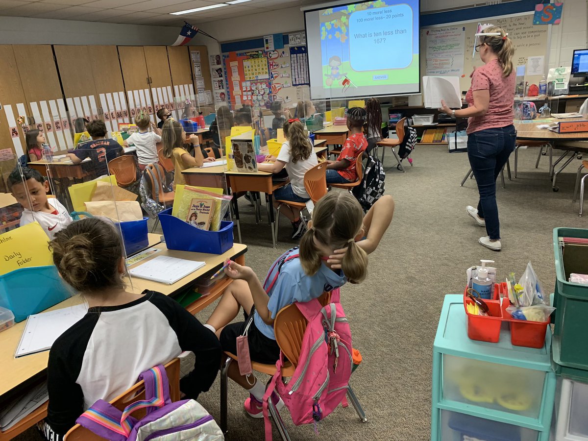 HumbleISD_TE's tweet image. A fun math review game, collaboration, and 100% engagement makes @lsmithclass’s classroom an amazing place for her student teacher to learn! #TEInspires