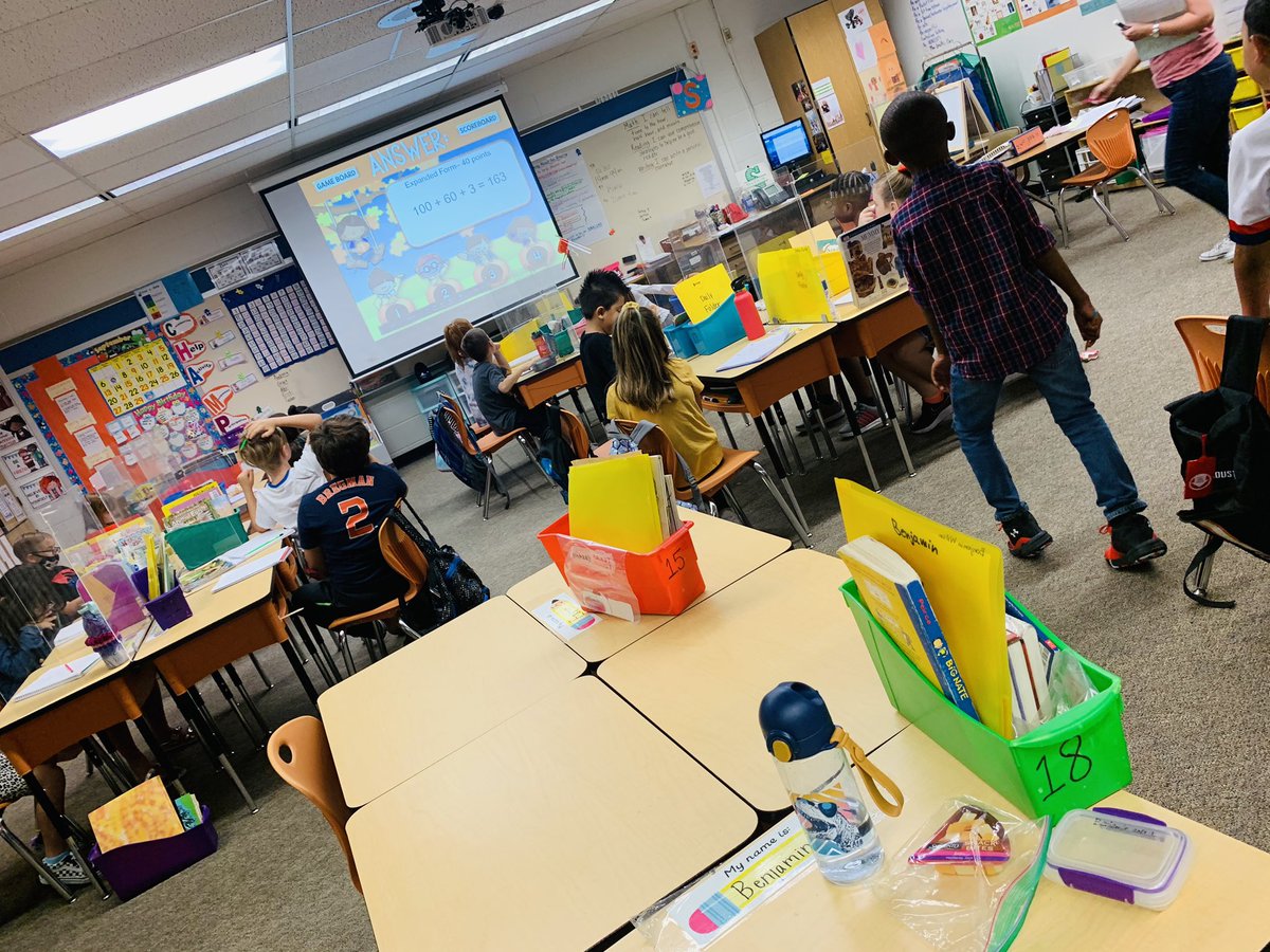 HumbleISD_TE's tweet image. A fun math review game, collaboration, and 100% engagement makes @lsmithclass’s classroom an amazing place for her student teacher to learn! #TEInspires