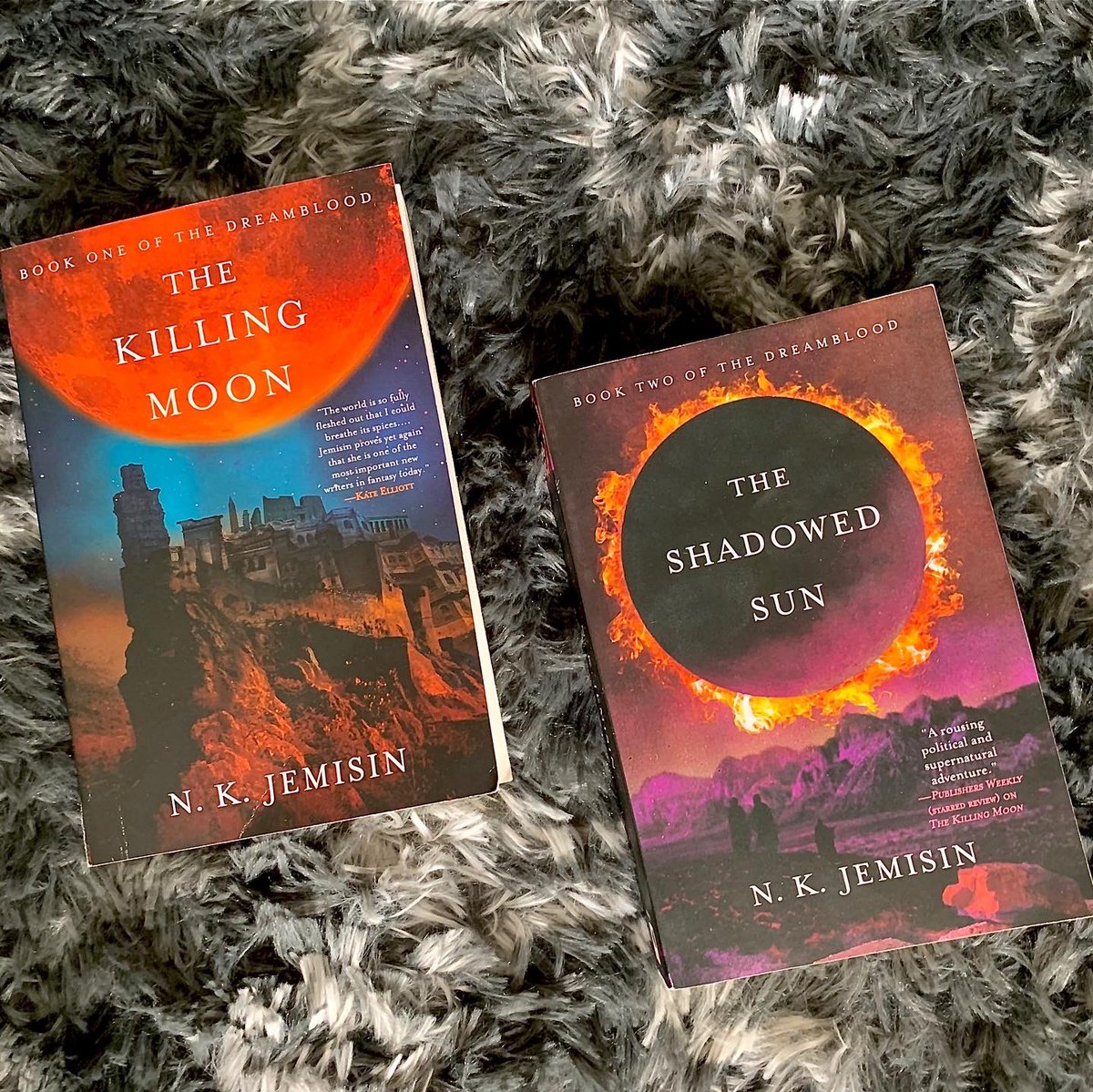FeelingMy_Shelf's tweet photo. I’m ready for my next @nkjemisin series — The Dreamblood duology is the third series of hers that I’ve read, and yet again, it delivered!
Also thoroughly enjoyed #EmergencySkin🙌🏼
#fantasybooks #scifibooks #SciFiFri #booklovers https://t.co/7C63AqVO20