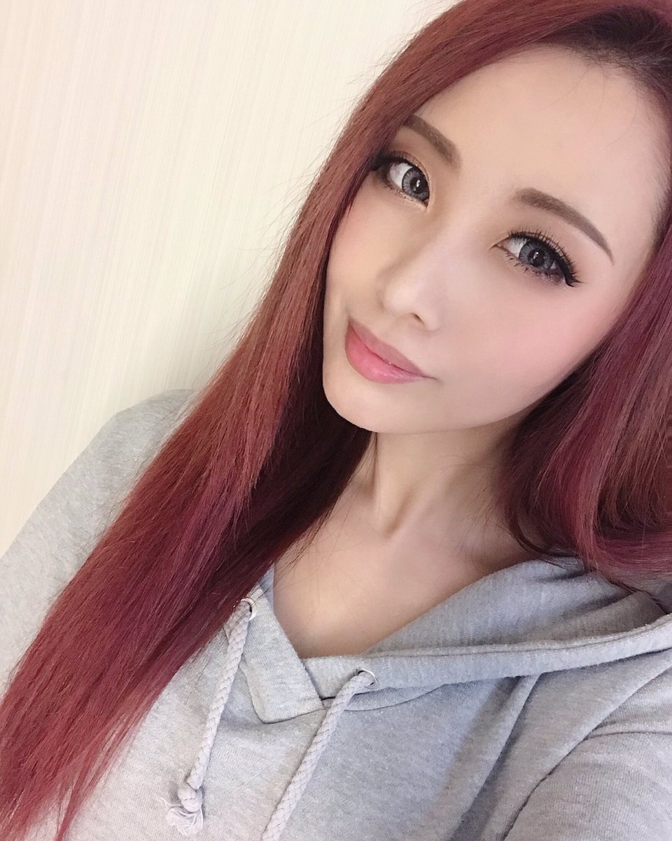 Maru_D's tweet photo. お誕生日おめでとうございます。
硬いタムにハマってきてます。
「Aldiousのビジュアル担当 Marinaです♡」って言ってくれないかな(笑)
@Drums_Marina @Aldious_info
#Marina #Bozzio https://t.co/tx6bqSkHzW