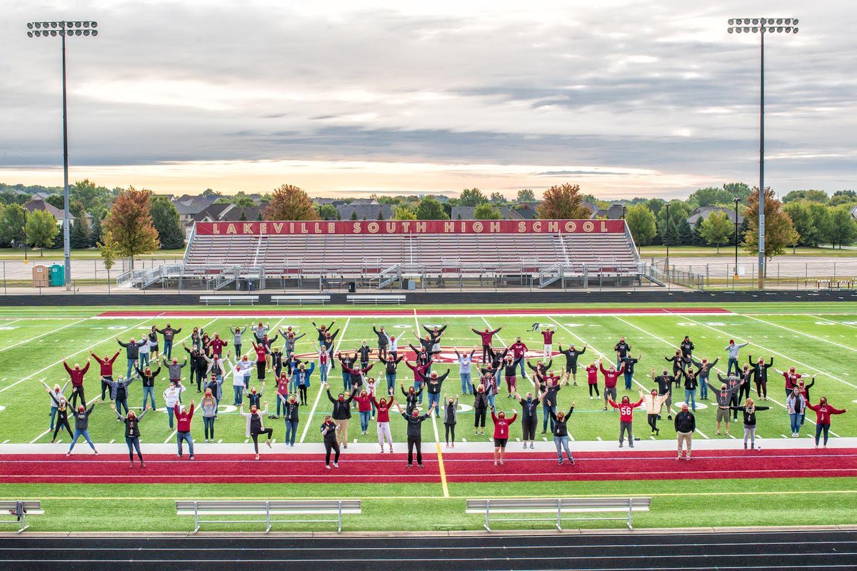 Slsergent67's tweet photo. LSHS staff photo- hummm Where’s Waldo https://t.co/uIcse57slI