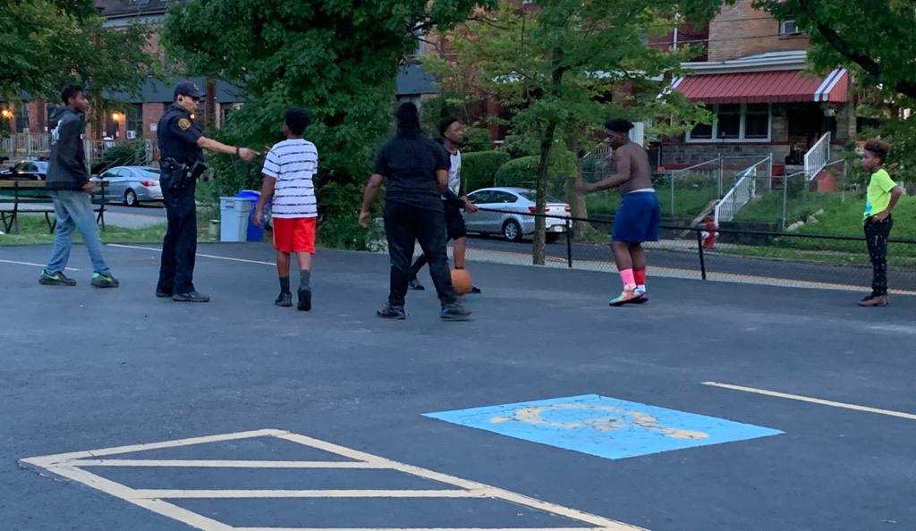 PghPolice's tweet photo. Yesterday, Zone 5 officers stopped to play basketball with the kids at Holy Cross Church in Homewood.

Thank you Rev. Johnson for sending the photos! https://t.co/WXEtxUbJ9H