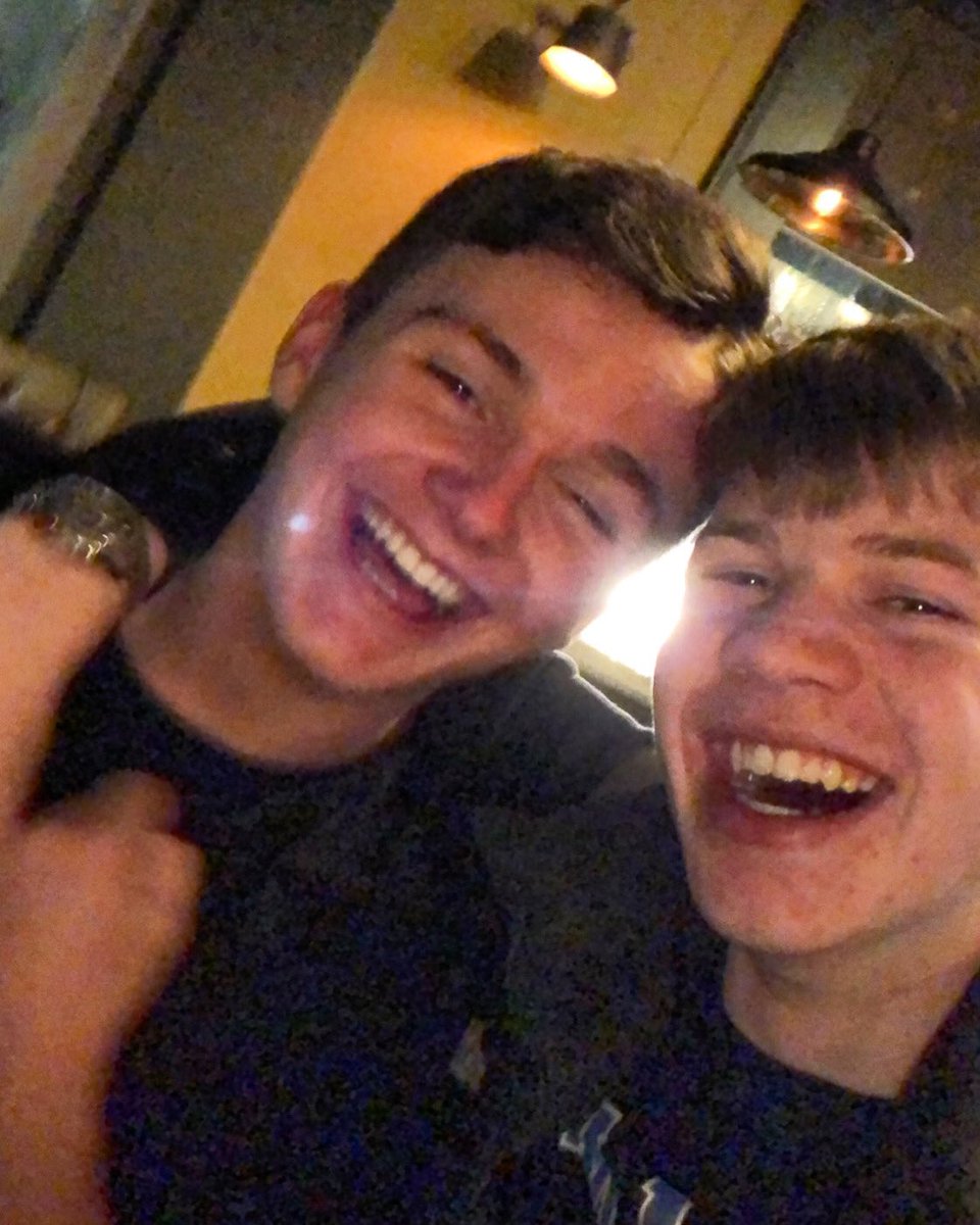 Happy birthday to the biggest g about <a href="/jonnyfaulkner12/">Jonny</a> enjoy Miami!   Hurry up n get home to reunite the three ball in smiths 😈🎉🍻x