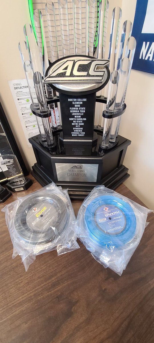 bigtimetennis's tweet photo. String reload for @WakeMTennis. Appreciate the support of @laserfibre
#bigtime #godeacs #collegetennis #tennis #stringing #racketstringing https://t.co/7tG9AZ1BhK