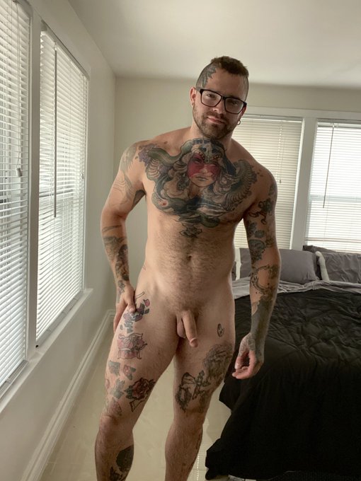 Bigger by the day.❤️ https://t.co/8pxH0yRO1K
