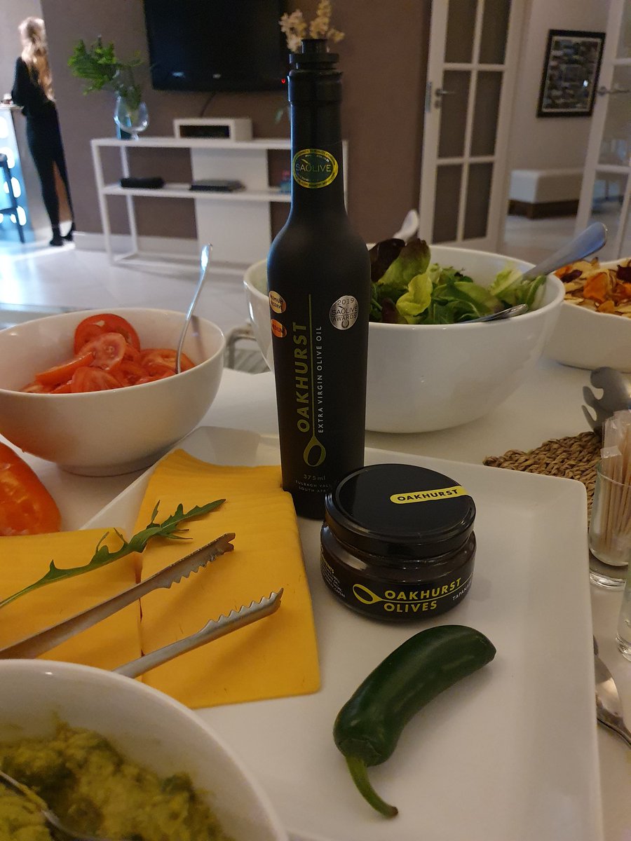 NakedLeaf_CT tweet media