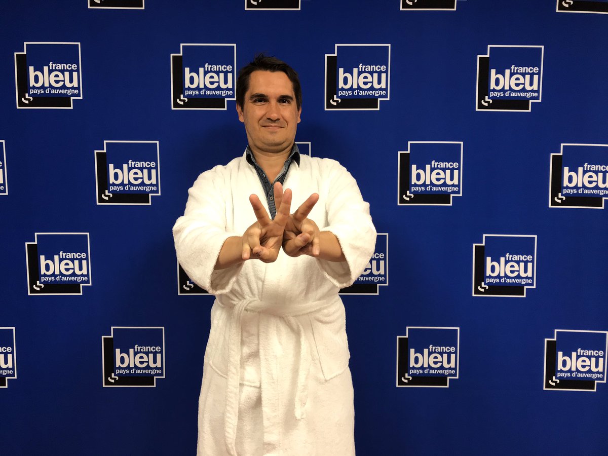 stephhuin's tweet image. 🎙&quot;Avec les Accros du Peignoir&quot; sur @FBAuvergne 💦 
Je serai invité de la chronique samedi à 7h46 pour parler du @WorldWellnessW1 dans @villesdeaux 
 #AccrosDuPeignoir #WWW2020