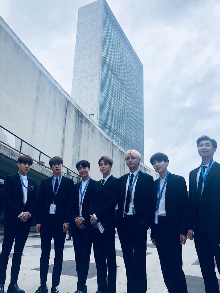 So it wasn’t exactly a performance but we cannot leave out the history that was made when our president gave his speech at the United Nations on 09/24/18 @BTS_twt  #BTSARMY   egos that day!!!