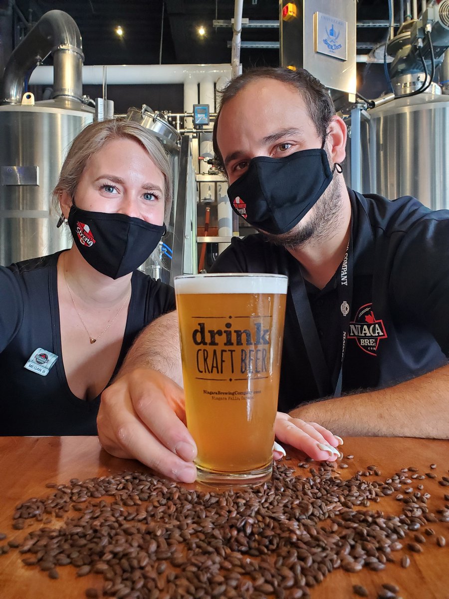 NiagaraBrewCo's tweet photo. We've added our NEW Tangerine Sour to our revolving taps. Drop by the Brewery for a taste & say hello to Megan, Joe and the Brewery Team. #TangerineDreams #NiagaraBrew #FallsAvenue #CliftonHill #SourNotes #Weekends https://t.co/REdVvmCSeU https://t.co/gVzXuA3rDv
