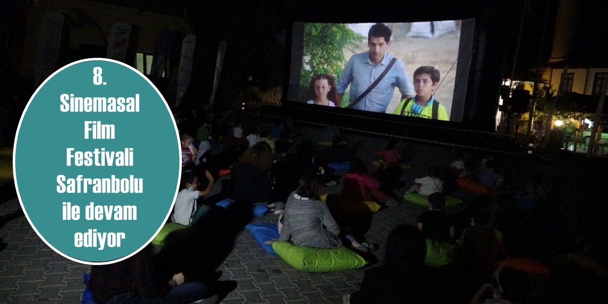 karabukgundem's tweet photo. Köyde yaşayan çocuklar sinema keyfini açık havada yaşadı #havada #keyfini #koyde #ocuklar #sinema https://t.co/L43X4vOuJm https://t.co/mq13P6YKll