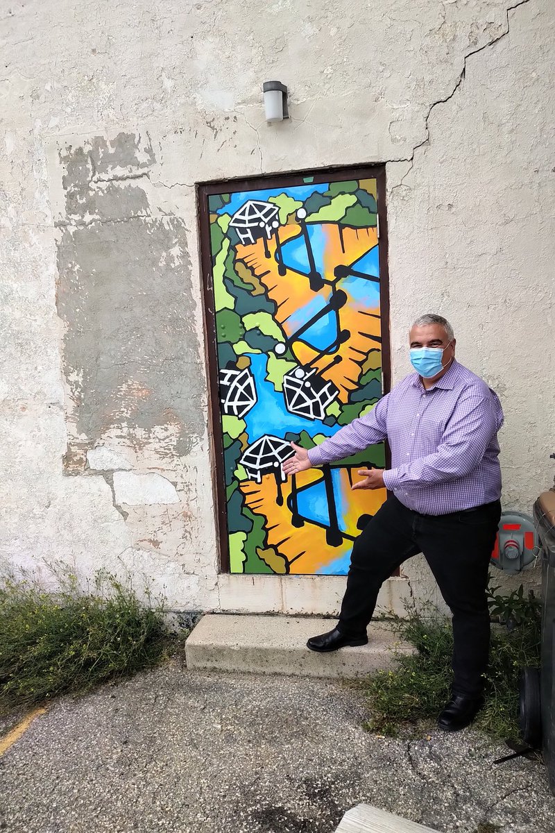 tanderso463's tweet photo. Congrats @uptownwaterloo @citywaterloo on a phenomenal kick off to Hugh's Lane Art walk! https://t.co/wRm6H0M5MC