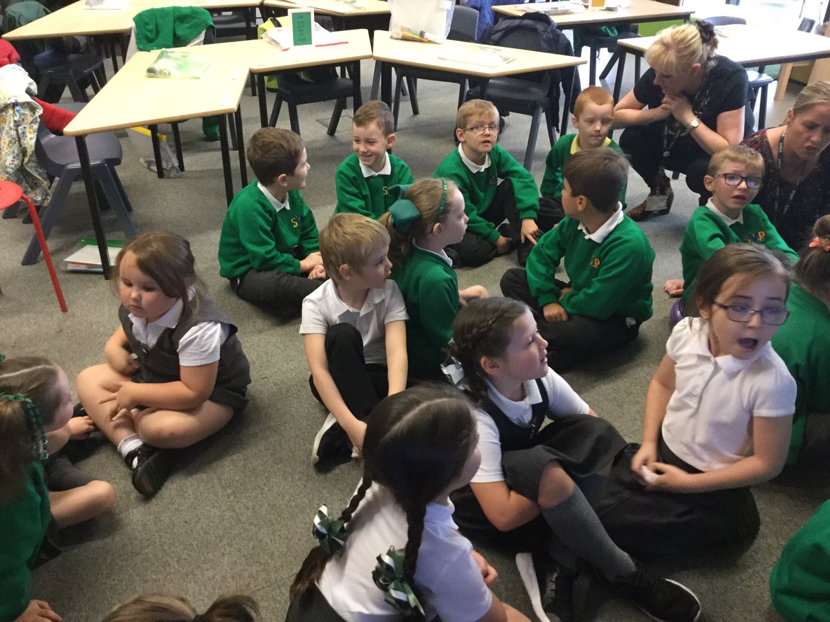 DeputyJanS's tweet photo. Year 2 Crew had a busy Friday , we started the day with Early Bird sentence work #SPAG and then grappled with place value in our maths lesson #basicskills @Andreacurran15 @svpprimary #explainingourthinking https://t.co/OO9mE6dPxH