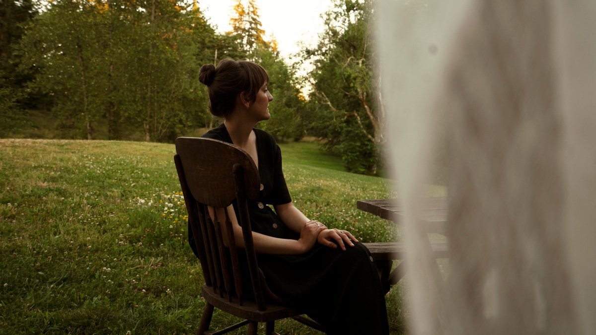 kaylee__willi's tweet photo. Overwhelmed with gratitude over the response to ‘Passing Through’ so far. Thank you all for sharing and for your kind words.

If you haven’t already - tell your mom about it, your grandma, that friend from work. Word of mouth is truly the best way still.

📸: May Xiong https://t.co/EwH4b1YlyS