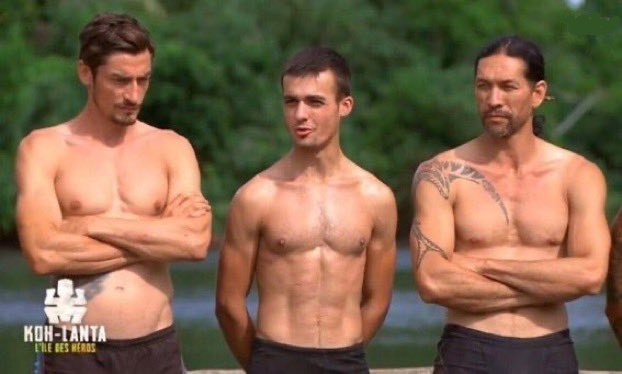 alex_crrx's tweet photo. le radeau de ces 3 là #KohLanta2020 https://t.co/7C3R3iwyWC