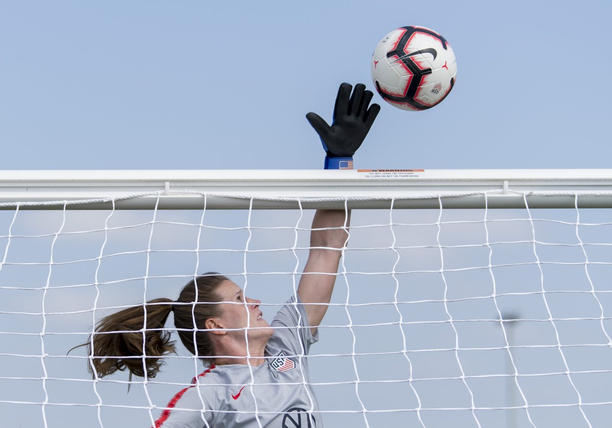 Keep up with #NWSLFallSeries! More action on the way tomorrow ⚽️ 12p ET on @Twitch @WashSpirit vs @chiredstarsPR 3:30p ET on @CBS @TheNCCourage vs @HoustonDash