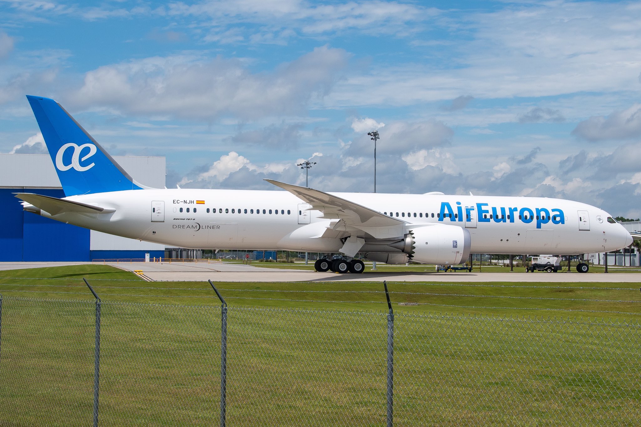 Photo by BoeingSCSpotter