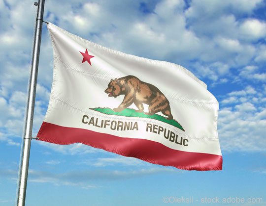 Land_Line_Mag's tweet photo. .@CAgovernor @GavinNewsom signed law that gave another round of #Exemptions from the stateโs worker classification law known as #AB5.
https://t.co/RblHVnsjGj
By @SchremLandLine
#Trucking #Employment #OwnerOperators #Labor #IndependentContractors https://t.co/vrefAwDsNV