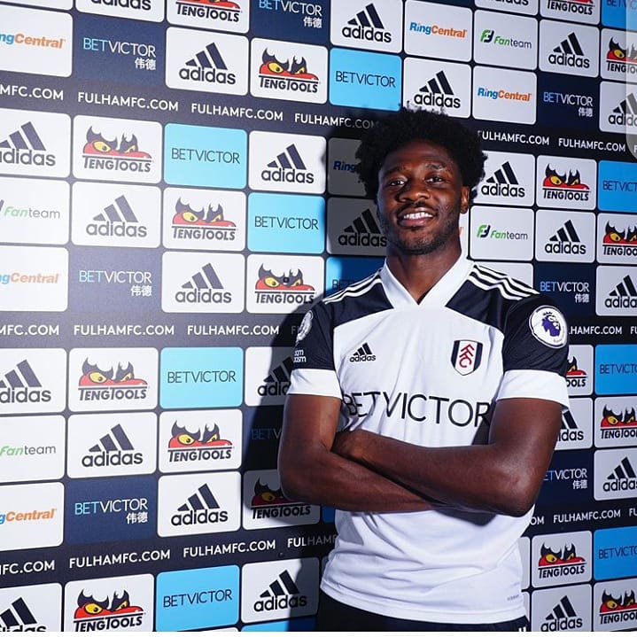 ojobabatundeiso's tweet photo. OFFICIAL: Fulham have signed Super Eagles🇳🇬 right-back Ola Aina from Italian side Torino on a season-long loan. 
#TransferNews #PL #OlaIn
[📸 @FulhamFC ] https://t.co/5HFyApzBzq