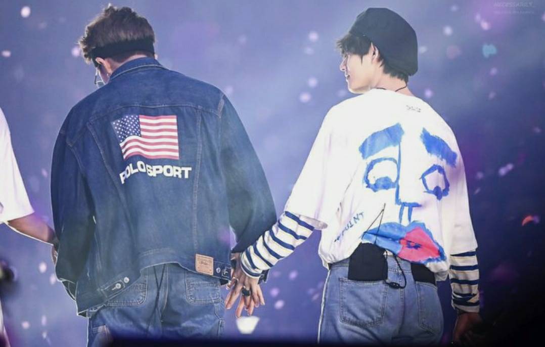 daiIy_snoopy's tweet photo. #NamjoonDay 💜 https://t.co/9o52s5ouN7