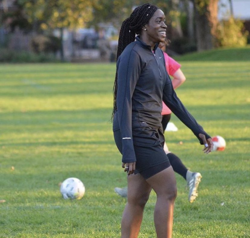 RomfordtownWFC's tweet photo. Few snaps from training this week 📸 Buzzing for Sunday’s game! 3/4 https://t.co/WDksclVNZ5