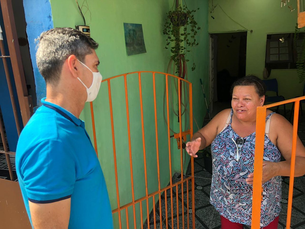 gutoissa's tweet photo. O Pensando Bem, Pensando São Roque começou cedo na Vila Aguiar e Capuava. Agradeço pela recepção, pelo carinho e colaboração com a construção da São Roque de todos nós. É incrível estar ao lado de vocês nessas andanças pela nossa querida cidade.

#vilaaguiar #capuava #sãoroque https://t.co/Q4ATOXyrXQ