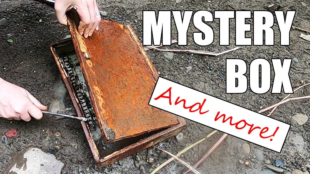 What was in the box? Did we find anything else interesting? Find out in the video :) youtube.com/watch?v=yA5yze…

#mudlarking #outandabout #lovewales