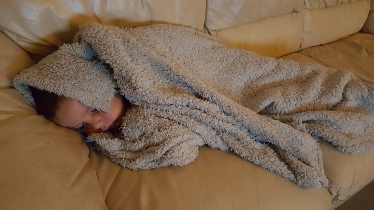 Paul does not like mornings 😔 tweet media