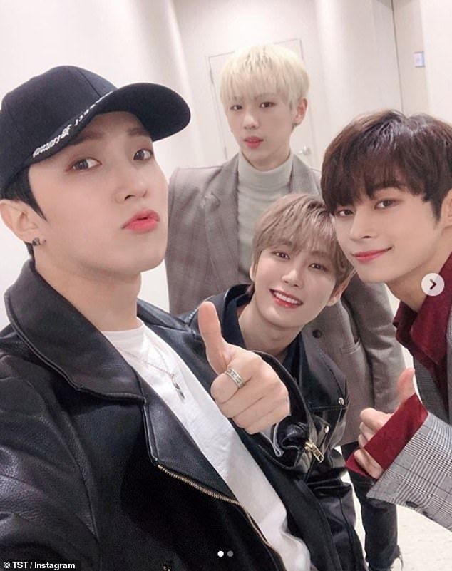 bts_yohan's tweet photo. @BTSNewsBrasil18 https://t.co/mDImhK6Rvu