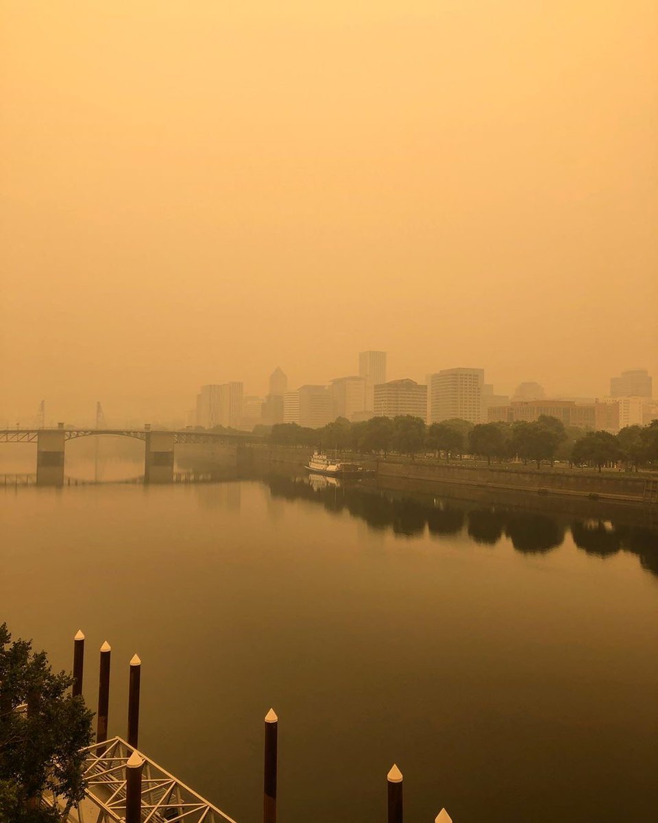 UnionWayPDX's tweet photo. Posted @withregram โข The Bridge & Burn retail space at #UnionWayPDX is closed due to poor air quality here in Portland. Our hearts go out to all those whoโve been impacted by these devastating fires. #pdx #portland https://t.co/FLIULlRzty